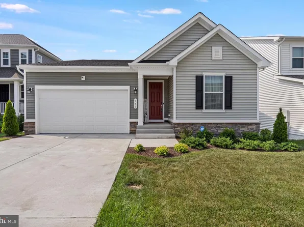 140 Poe Dr, Winchester, VA 22602