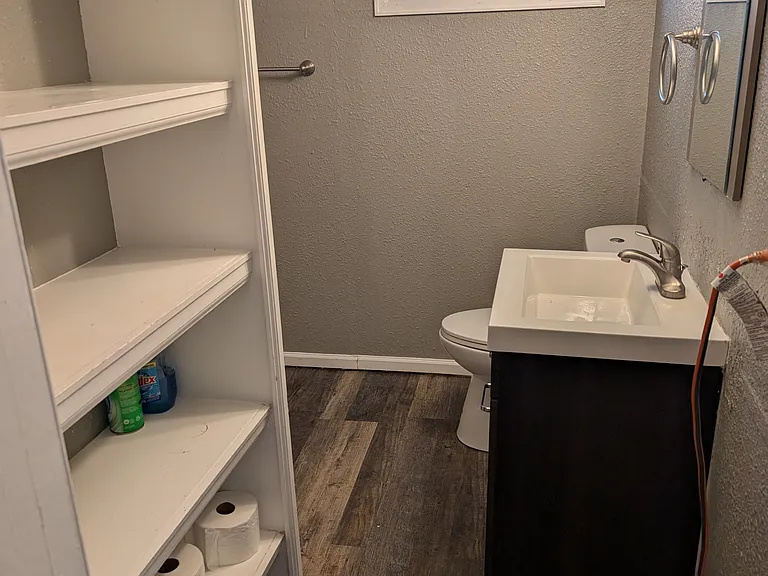 2860 S Acoma St #A — Photo 18