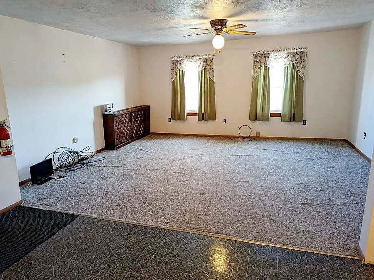 718 Hannah St #2 — Photo 5