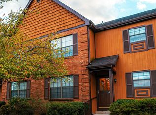 9 Fairway Ct #101, Lawrence Township, NJ 08648