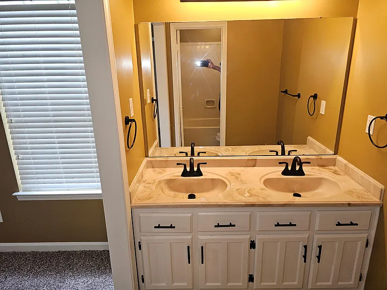 6463 Trysting Oak Dr — Photo 20