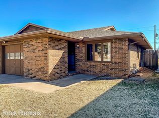 809 E 32nd Ter UNIT A, Hutchinson, KS 67502