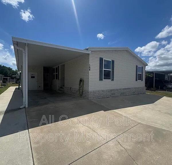 106 Reineke Rd — Photo 2
