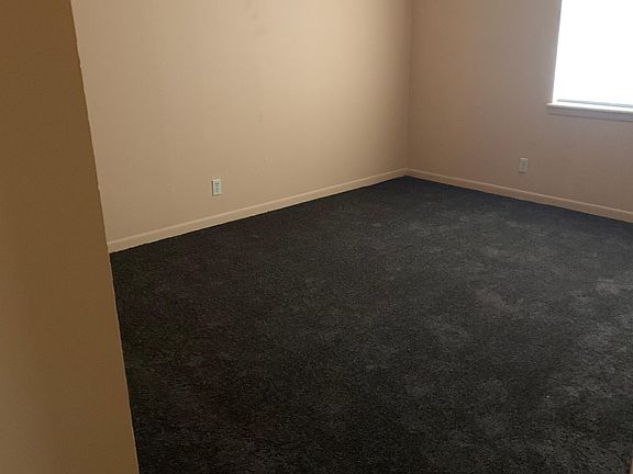 5th image of 1500 Marshall St #B