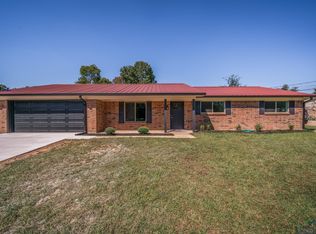 107 Pinecrest St, White Oak, TX 75693