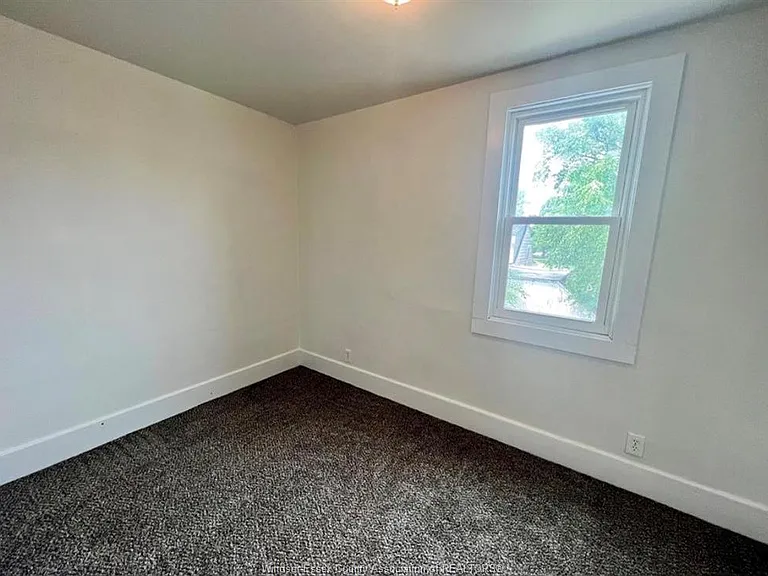3458 Harris St — Photo 12