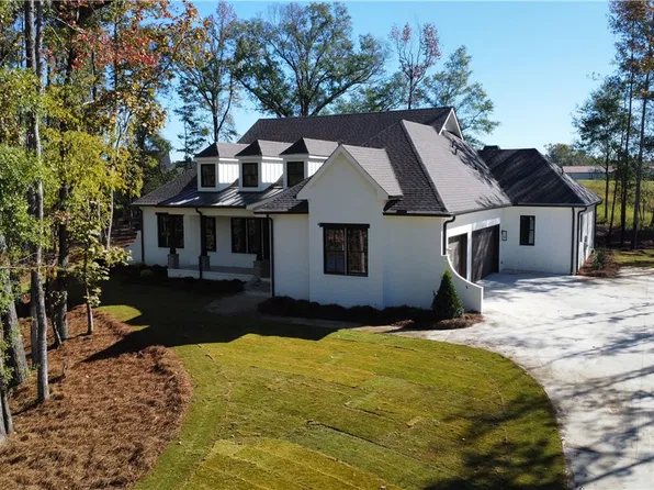 3213 Habersham Dr, Auburn, AL 36830