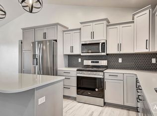 3856 Rosette Ln, Helena, MT 59602