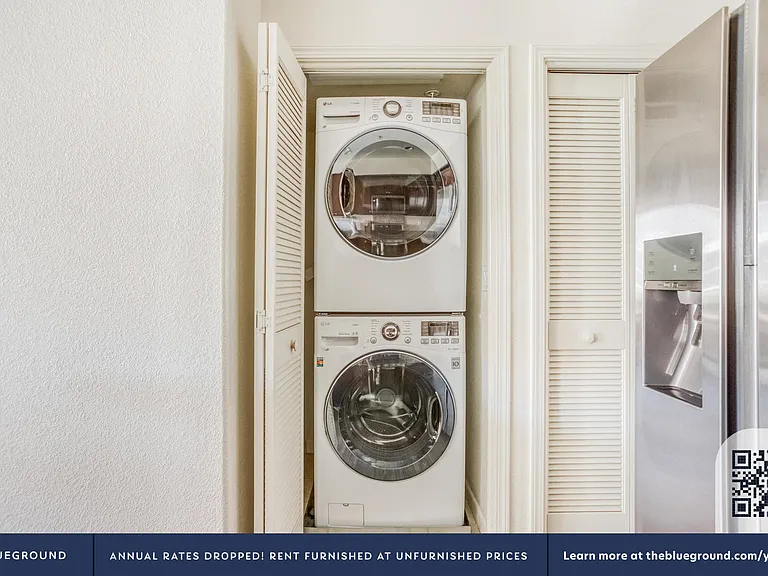Washer/Dryer in Apartment