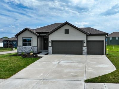 1302 NE 122nd St, Kansas City, MO, 64165