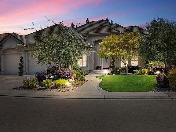 2nd image of 3020 Cumbria Ct