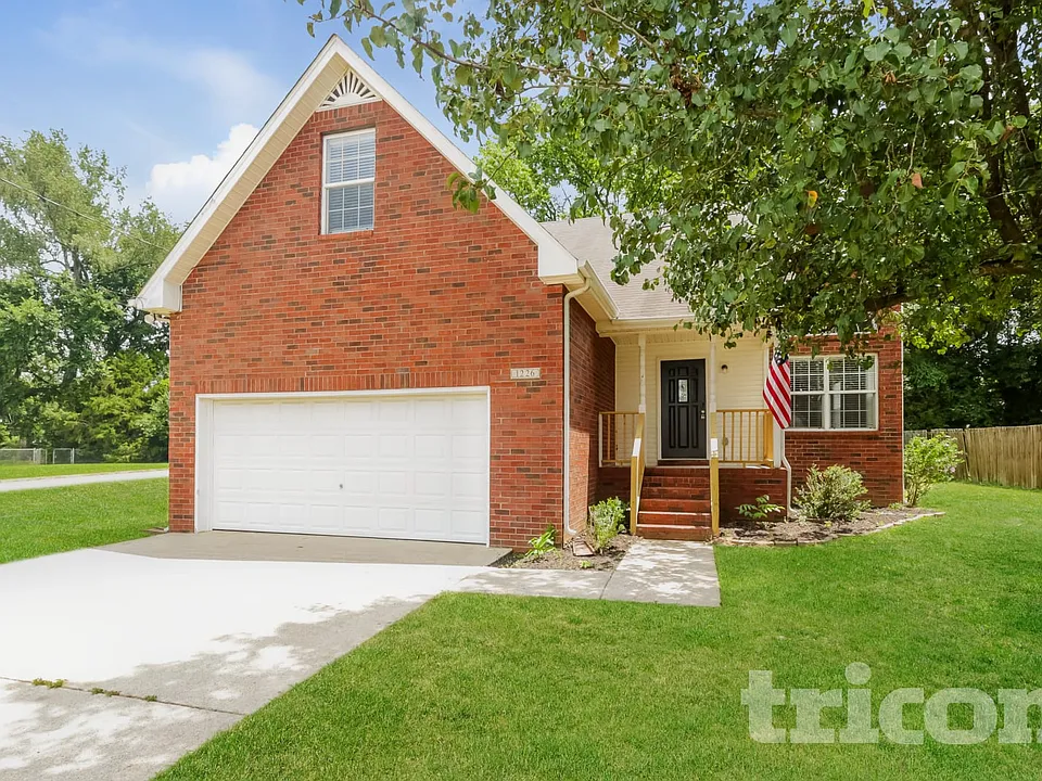 1226 Bolton Dr