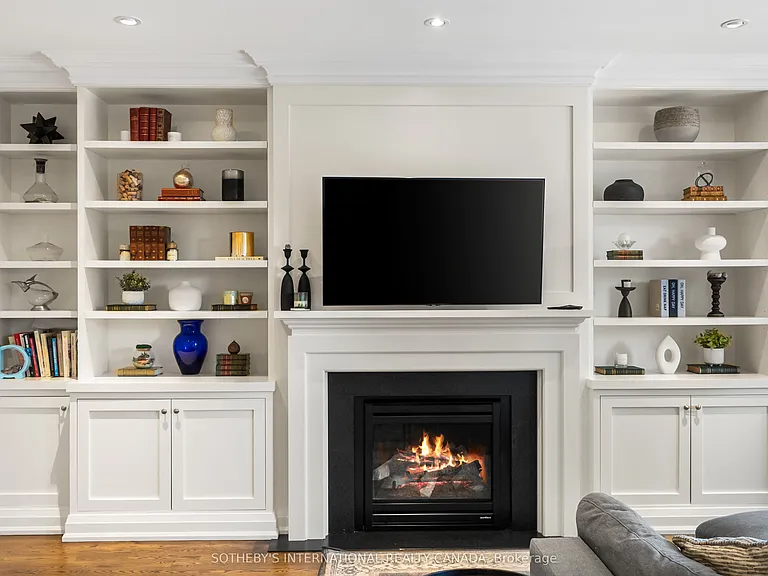 200 Donlea Dr — Photo 11