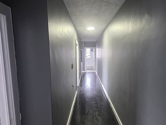 3rd image of 2676-2678 Sturtevant Ave