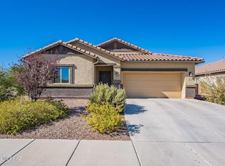 9831 N Howling Wolf Rd, Marana, AZ 85653