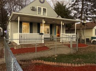 2312 W Center St, Decatur, IL 62526