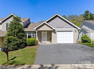 18 Locole Dr, Arden, NC 28704