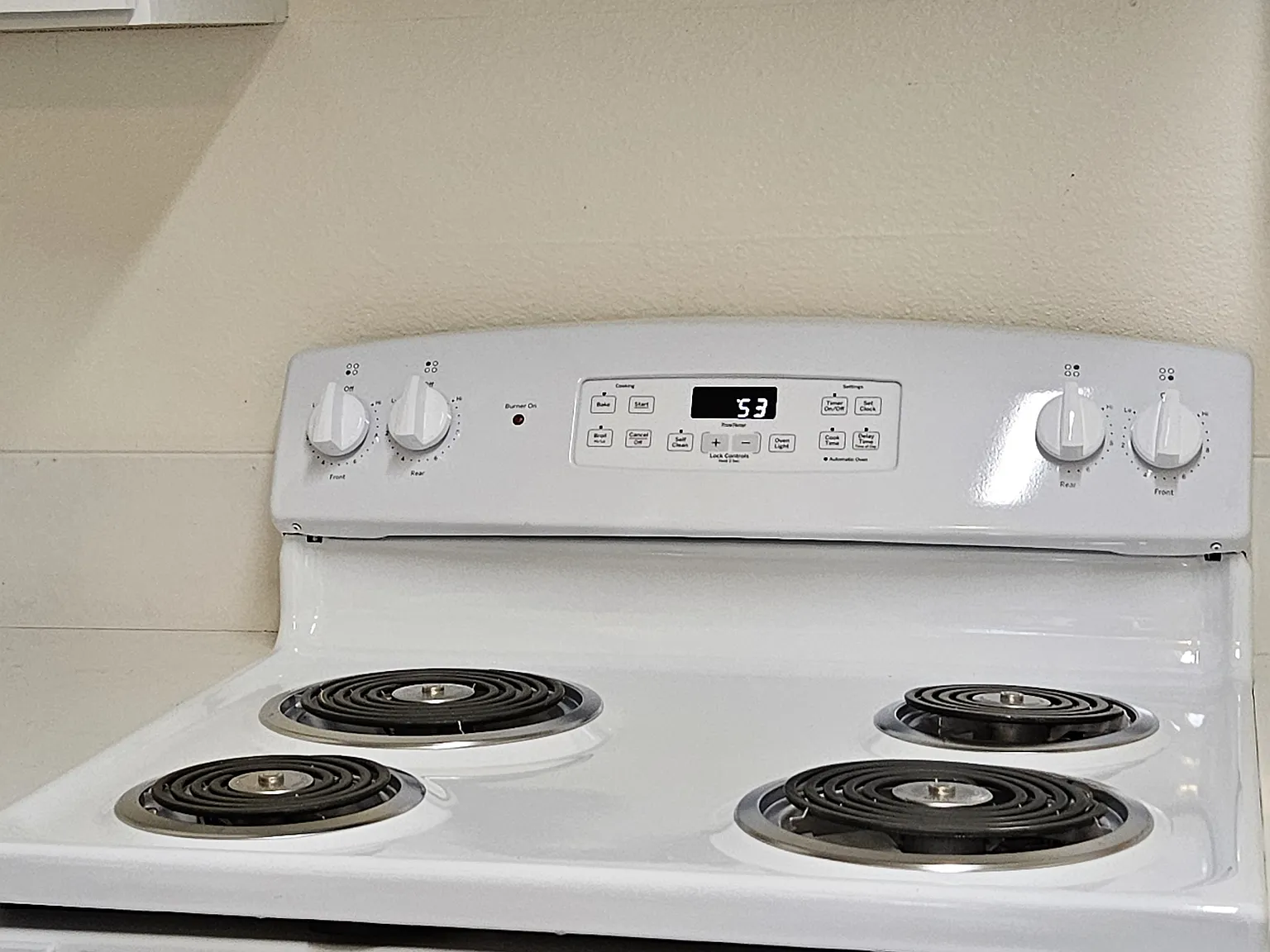 Sunshine Gardens Apartments — Photo 3