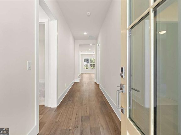 4th image of 3547 Cedarvale Ct