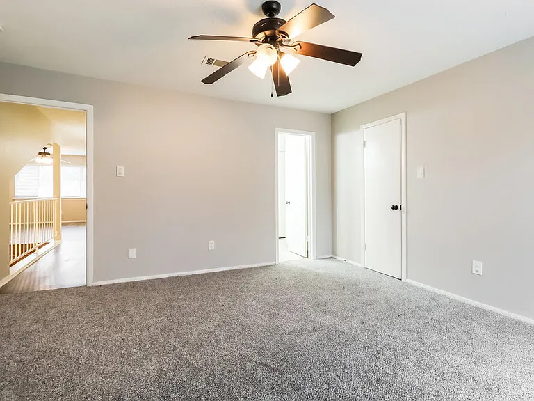18903 Pine Trace Ct — Photo 11