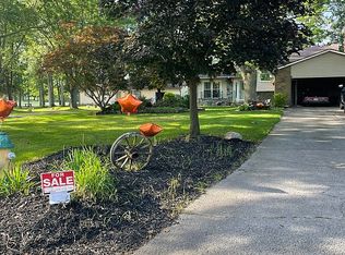 2169 Hawthorne Dr, Defiance, OH 43512