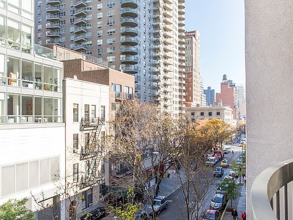 4th image of 150 E 85th St APT 4C