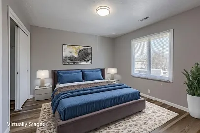 8005 S 48th Ave — Photo 3
