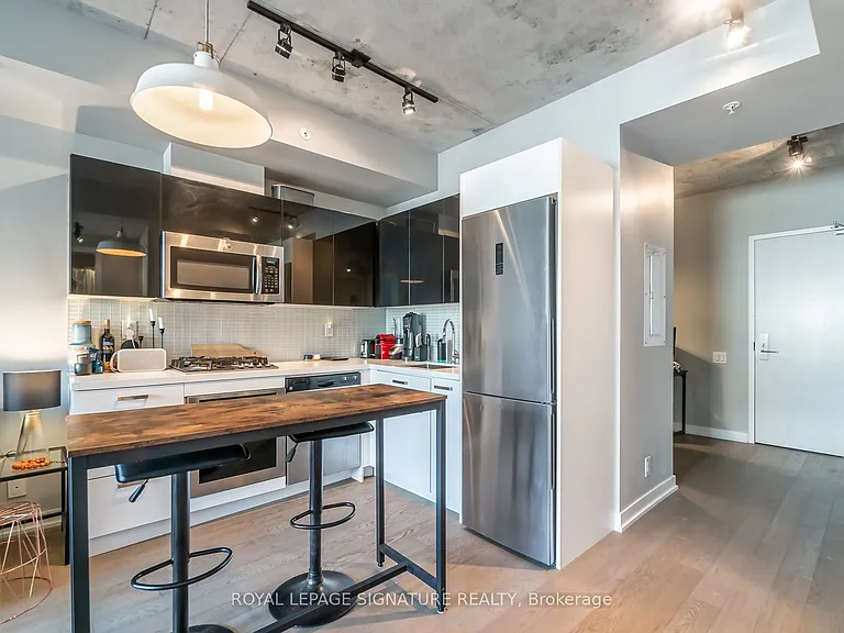39 Brant St #603 — Photo 12
