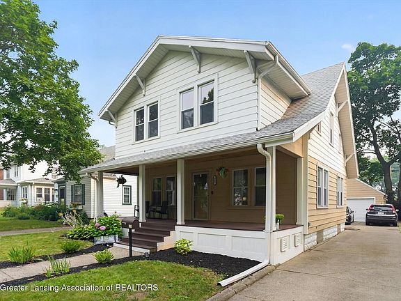 3rd image of 908 Britten Ave