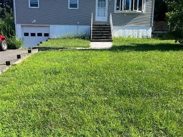 2 Longmeadow Dr Extension, Wolcott, CT 06716