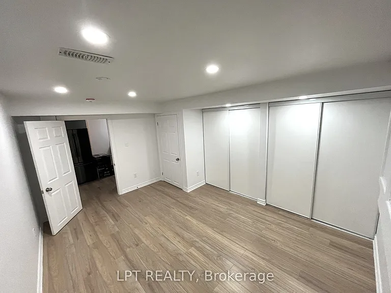 17 Glenheather Ter #BASEMENT — Photo 12