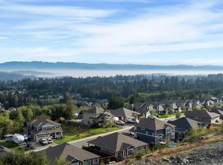 2600 Nickson Way #10, Sooke, BC V9Z 0Y7