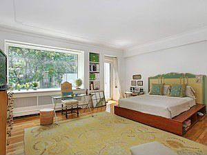 2nd image of 16 E 63rd St APT 5