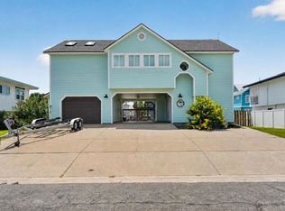 20 Flamingo Rd, Rockport, TX 78382