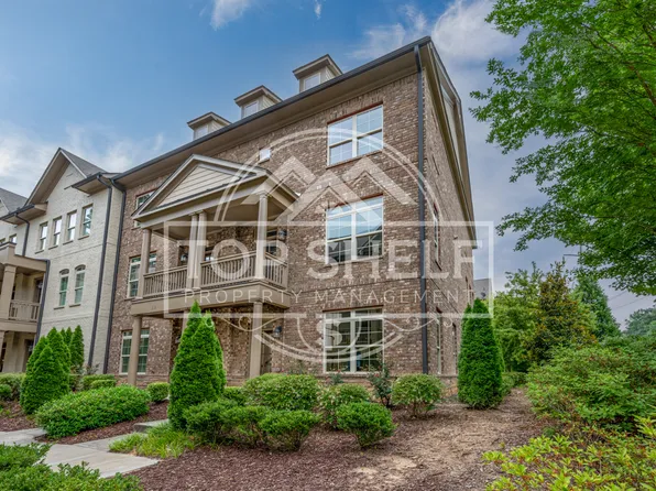 316 Garland Woods Ct, Smyrna, GA 30080