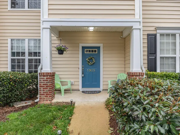 1935 Lost Ln, Raleigh, NC 27603