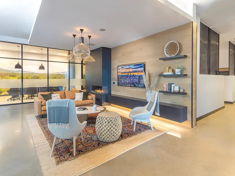 Relax or work from home in our lobby with stunning views and outdoor lounge.