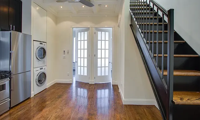 Rented by REAL New York | media 2