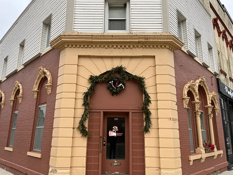 105 S Howard St #A5 — Photo 1