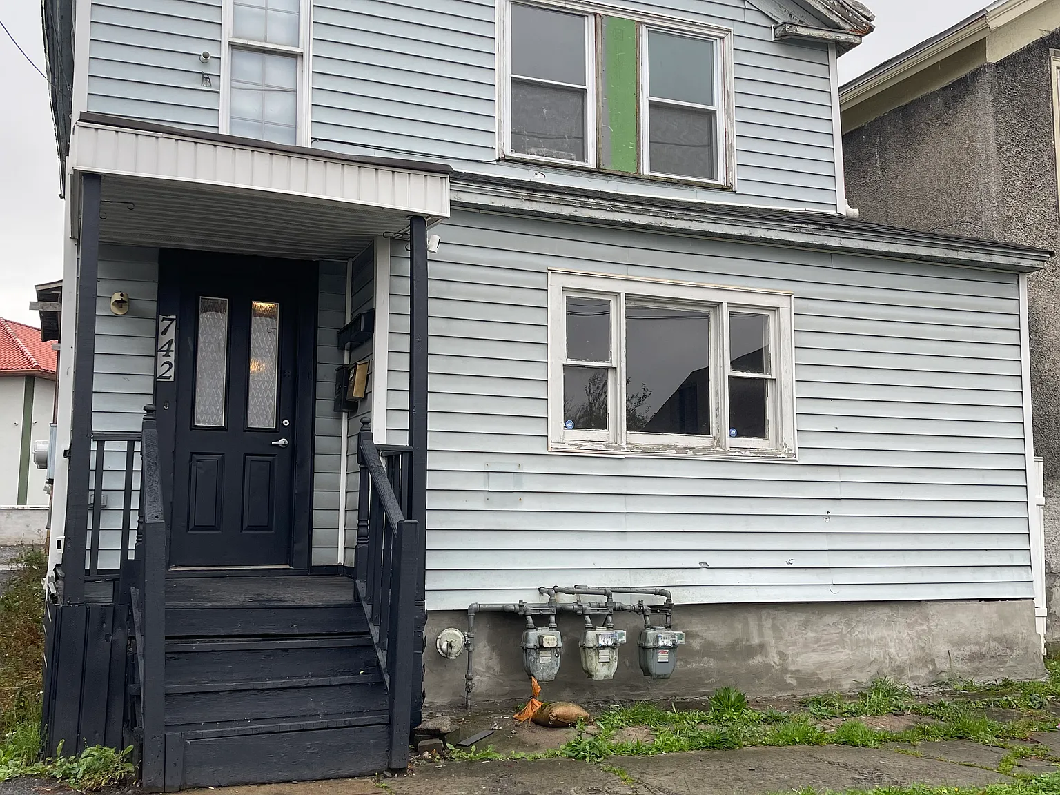 742 Jay St — Photo 1