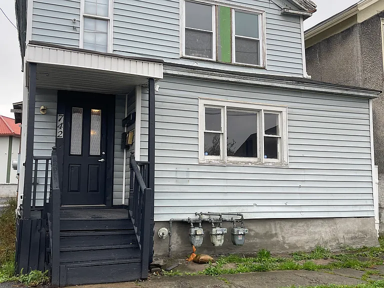742 Jay St #2 — Photo 1