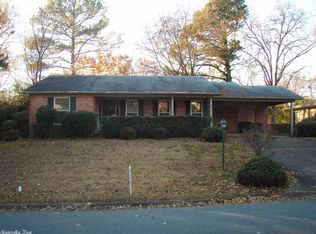 212 S Plaza Dr, Little Rock, AR 72205