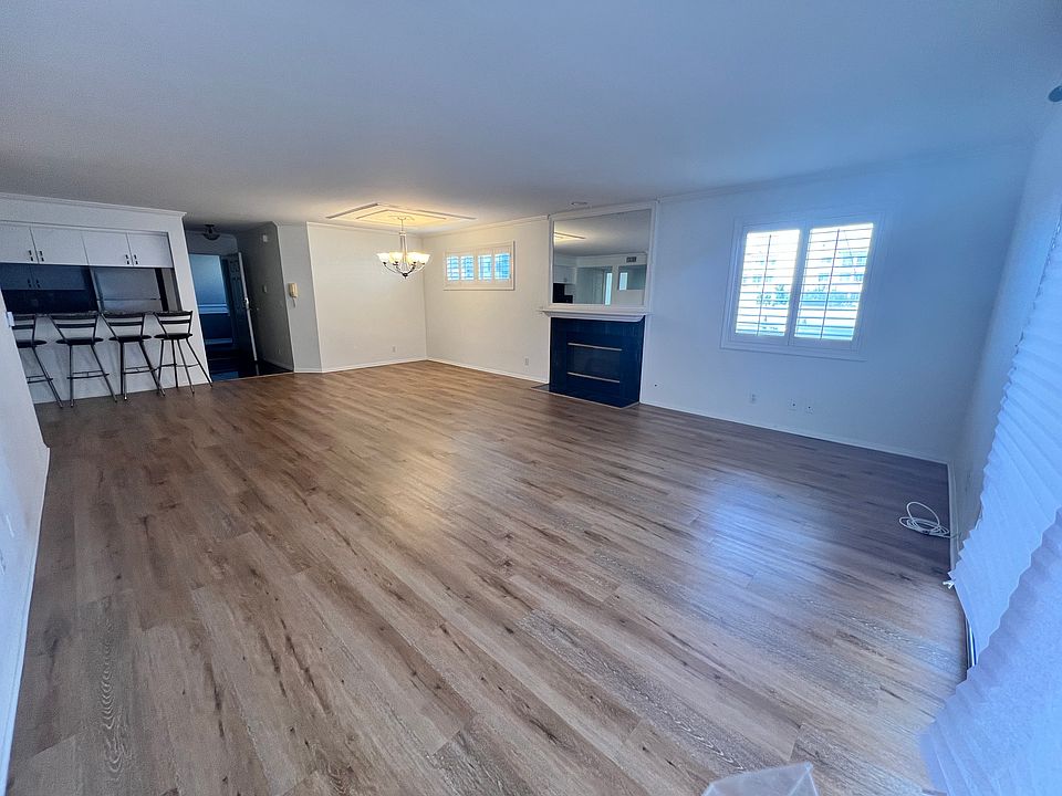 1st image of 1250 S Westgate Ave APT 203