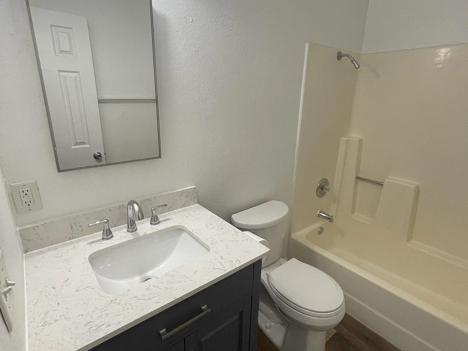 179 Judy ct - D — Photo 4