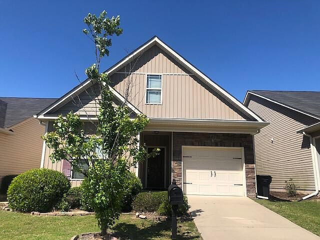1st image of 768 Chinaberry Ct