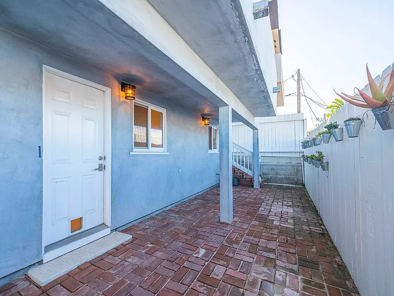 3605 Crest Dr — Photo 25