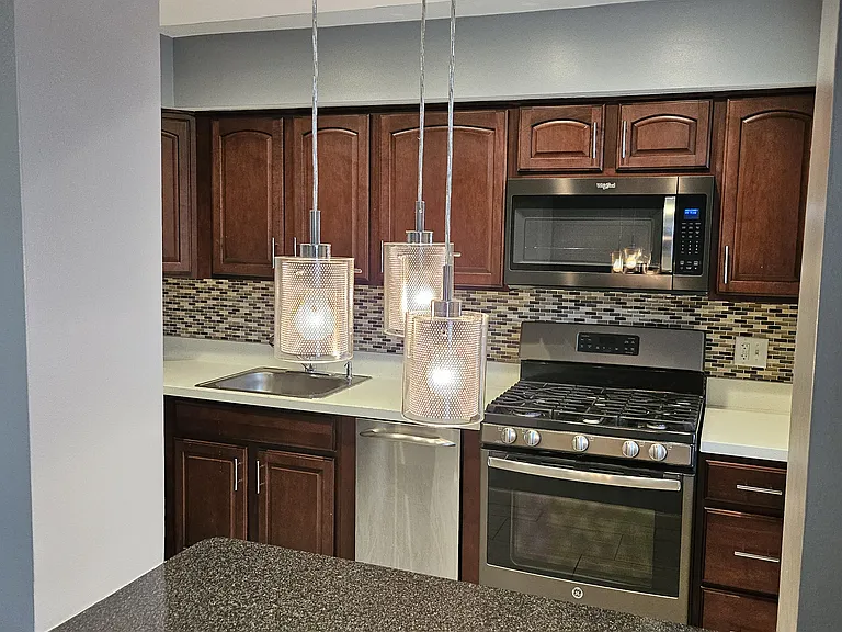 2667 Martin Luther King Jr Ave SE #302 — Photo 1