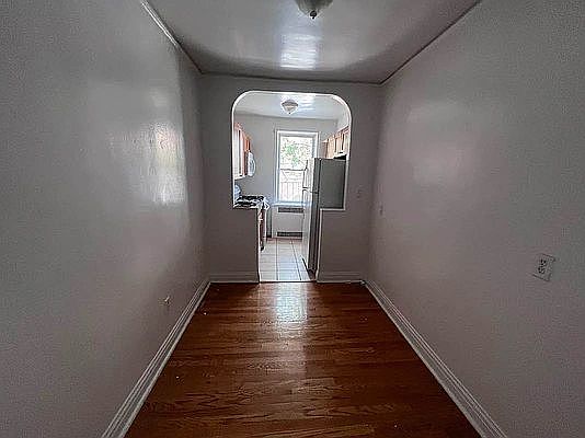 4th image of 3200 Netherland Ave APT 2G