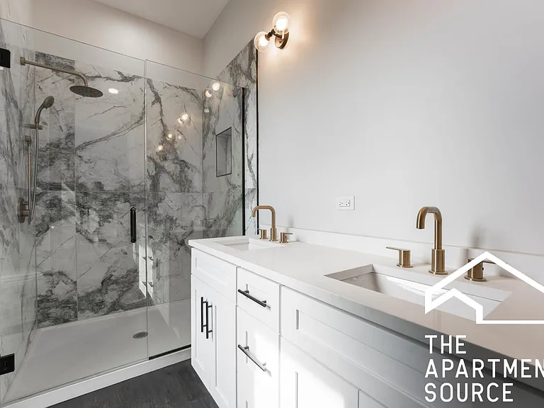 2702 W Thomas St #3 — Photo 9