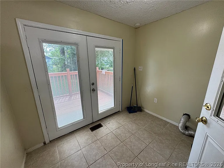 75 Delmar St — Photo 20